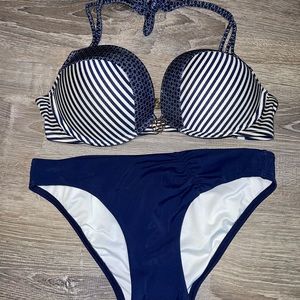 Victorias Secret Bombshell Miraculous Bikini Set S 34C